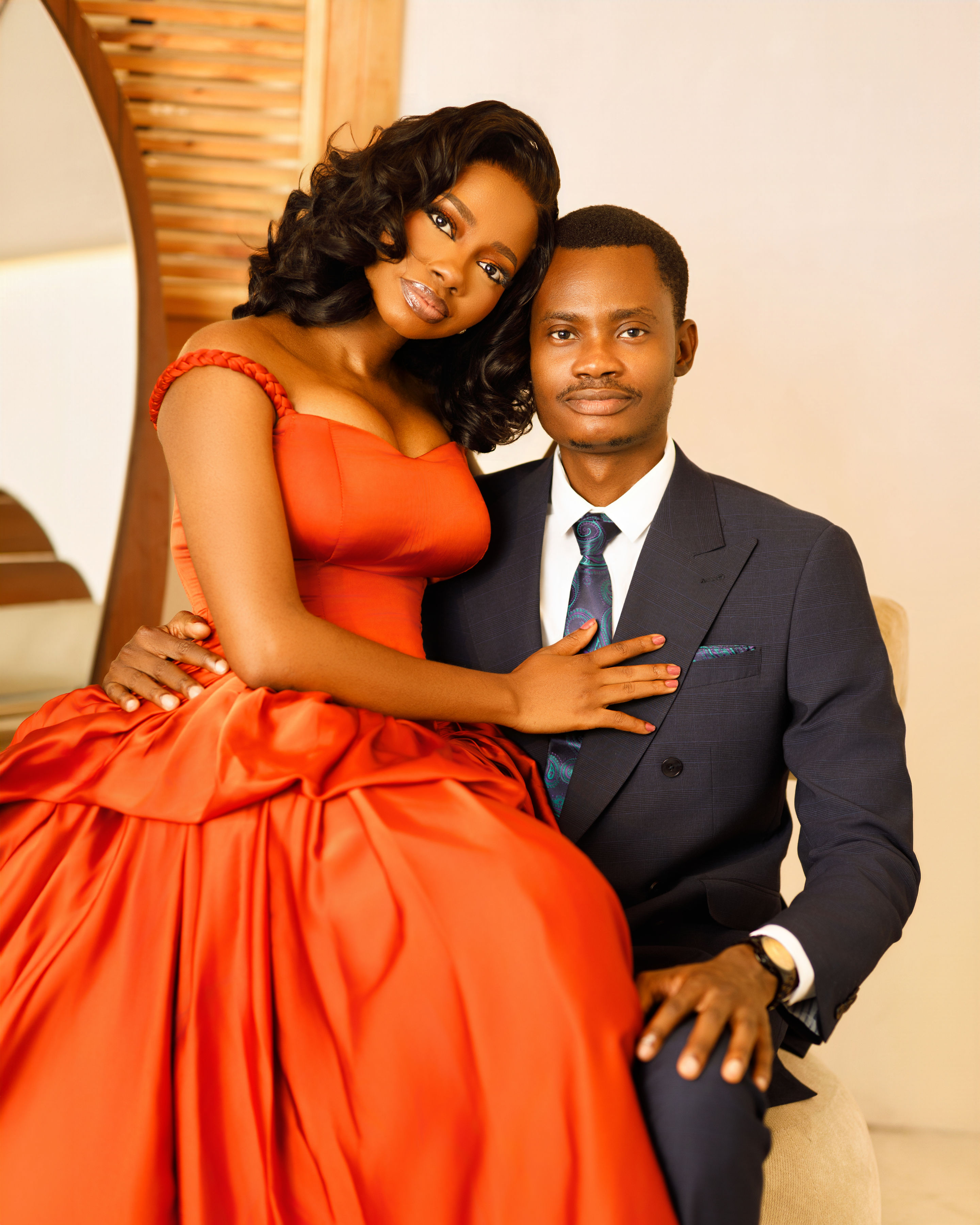 Oluwasefunmi and Olanrewaju pre-wedding portrait